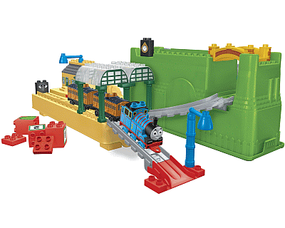 Megabloks Thomas de Trein: All aboard at knapford station
